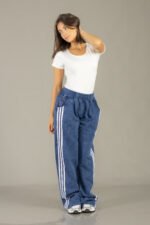 Pantalón palazo procesado con línea en color azul - foto 12