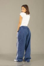 Pantalón palazo procesado con línea en color azul - foto 8